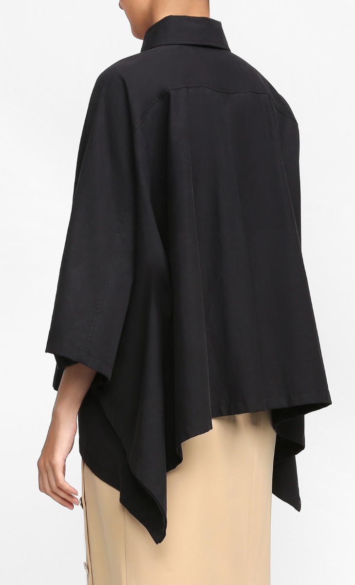 The Seoul Edit Se-mi Poncho in Black