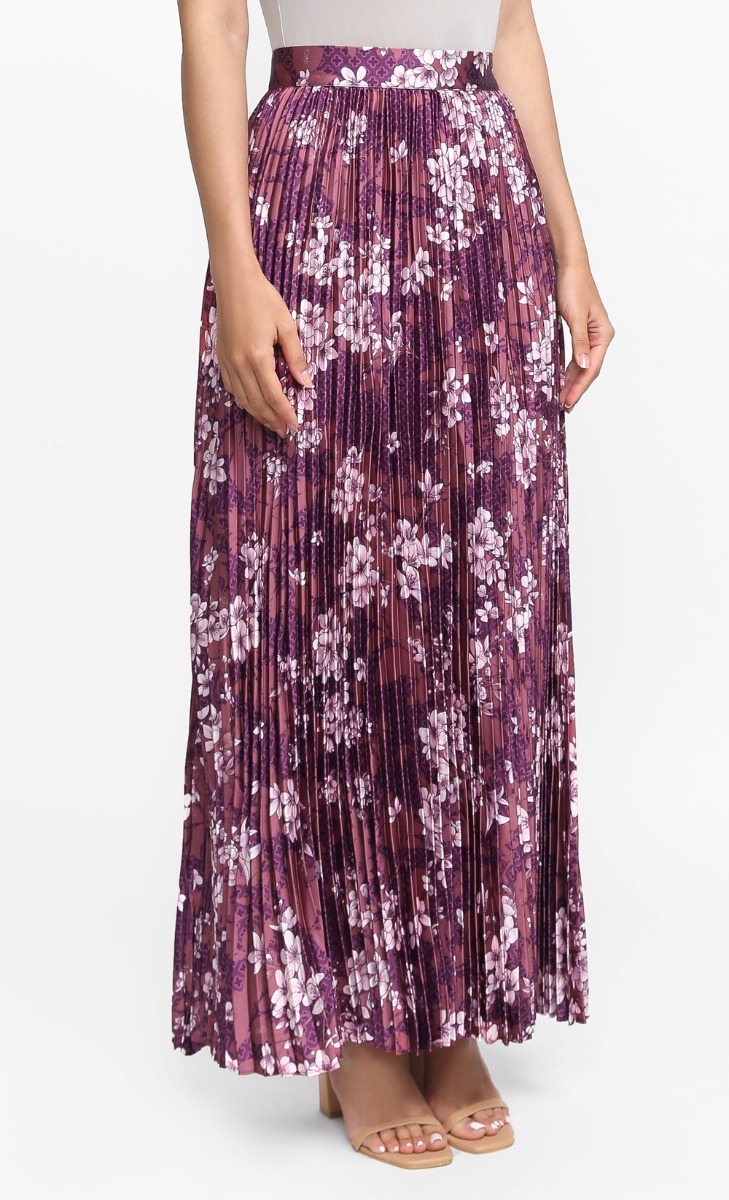 The Seoul Edit Man-wol Skirt in Saranghae