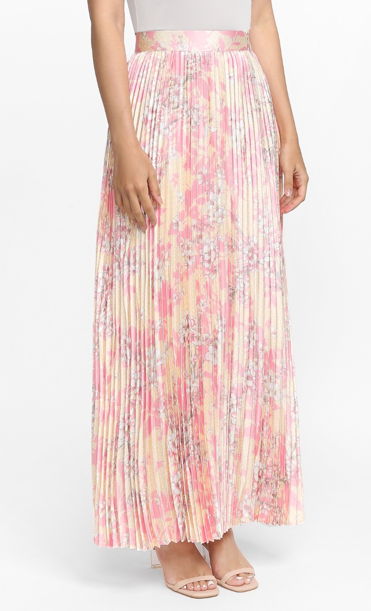 The Seoul Edit Man-wol Skirt in Aigoo