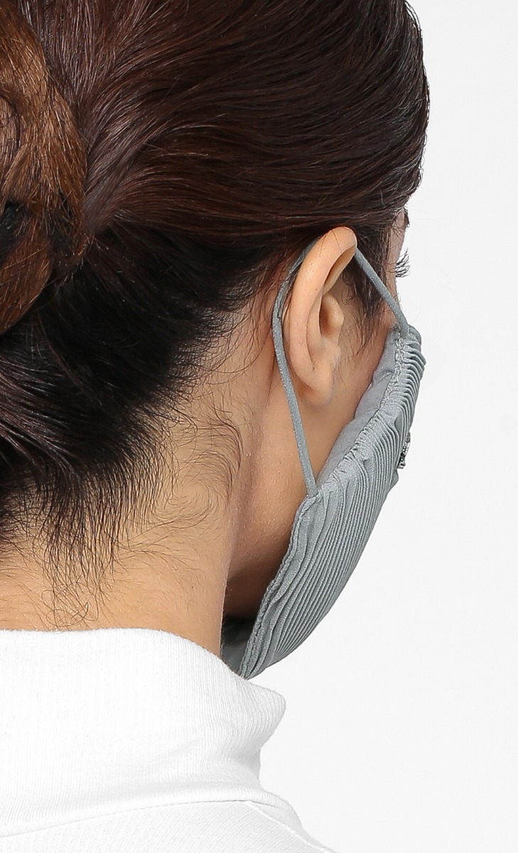 Pleats Face Mask (Ear-loop) in Eucalyptus image 2