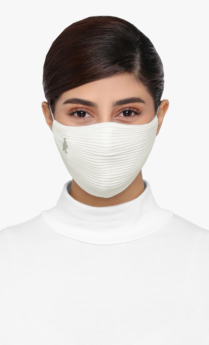 Pleats Face Mask (Head-loop) in White Truffle