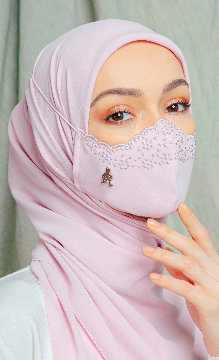 Frappe Dandelion Face Mask (Head-loop) in Rose Sugar