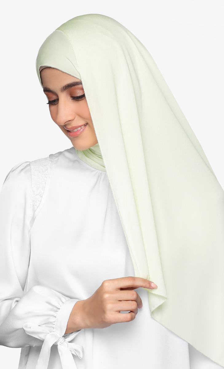 Matte Satin Silk Shawl with nanotechnology in Chowder