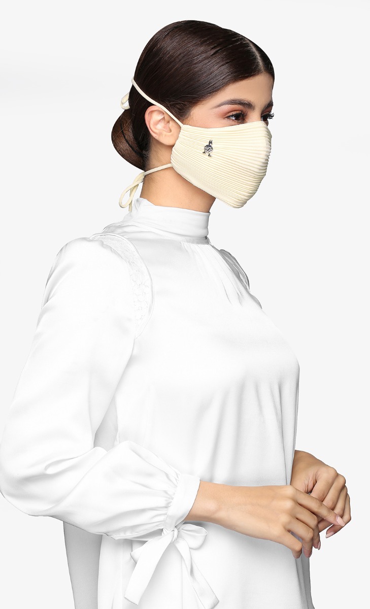 Pleats Face Mask (Tie-back) in Just Noods