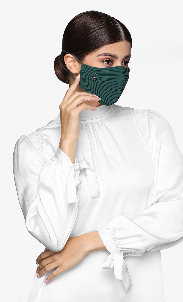 Pleats Face Mask (Head-loop) in Vibe Check