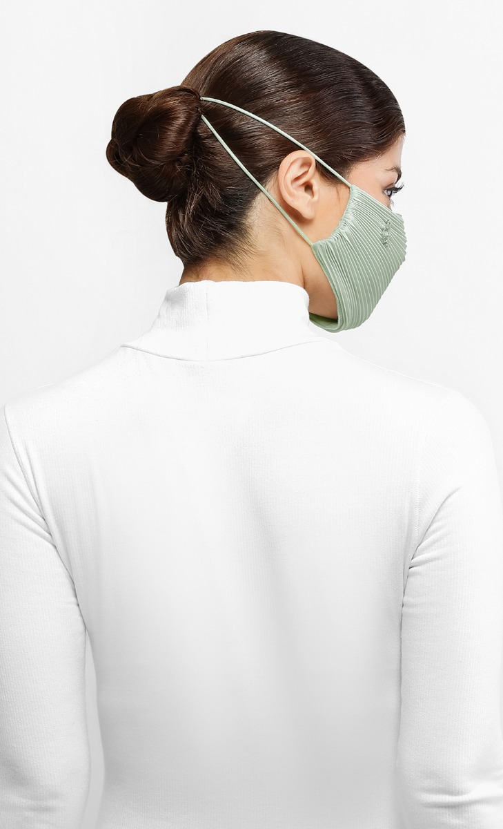 Pleats Face Mask (Head-loop) in Chill Pill image 2