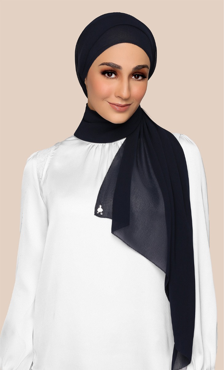 Meringue Shawl with Nanotechnology in Winter Sonata