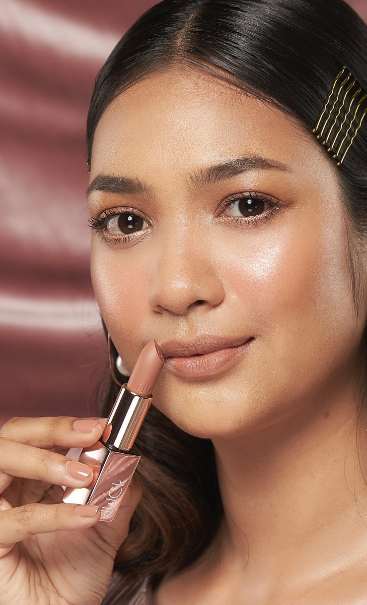 Matte Love Velvet Matte Lipstick - Very Savvy image 2