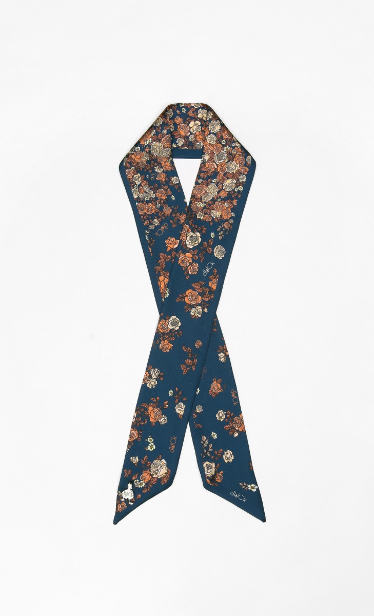 The Blooming dUCk - Rose Twilly - Supportive image 2