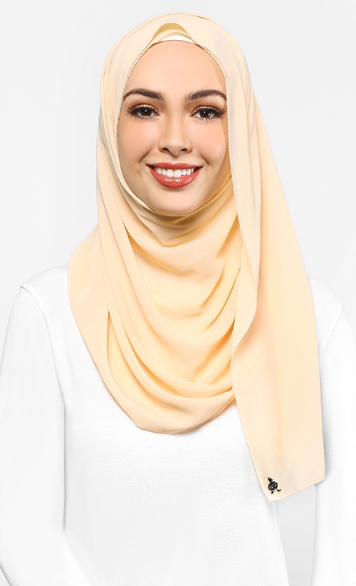 Instant dUCk Scarf in Peach Fizz