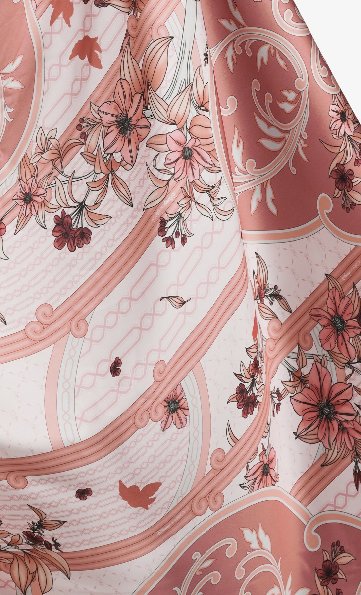 Disney x dUCk- Snow White Square Scarf in Love's First image 2