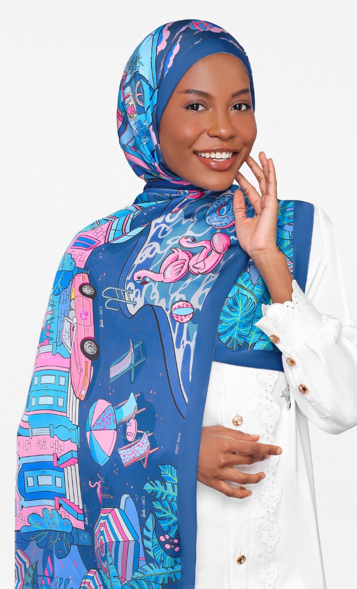Barbie x dUCk Shawl in Surf's Up