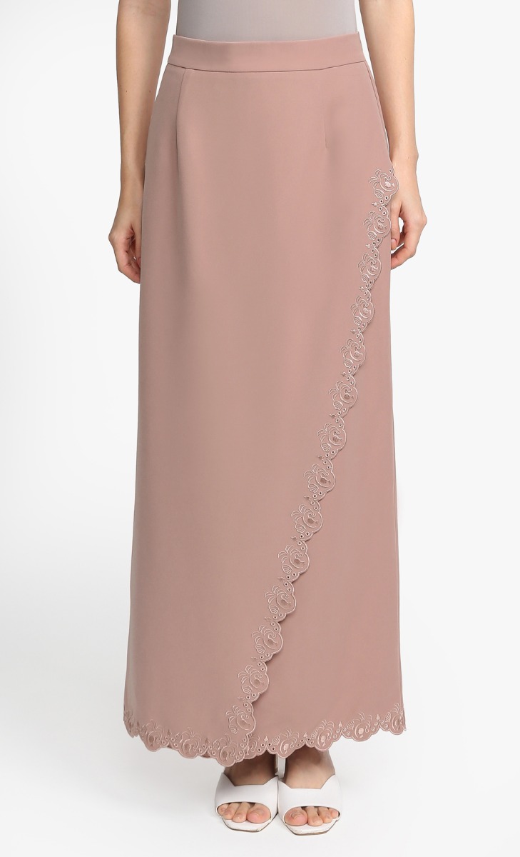 Barbie x dUCk Lace Pencil Skirt in Pink image 2