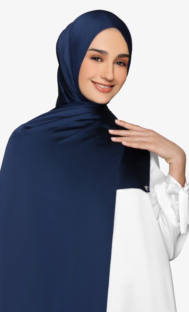 Satin Silk Shawl with nanotechnology in Sailorblue