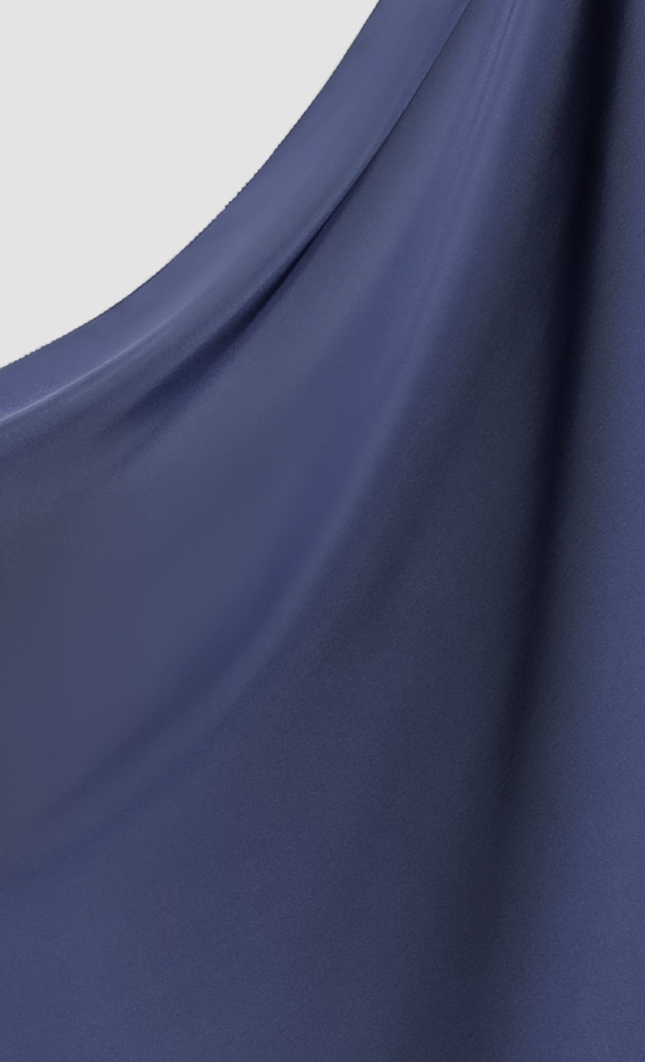 Satin Silk Square Scarf with nanotechnology in Imagenie image 2