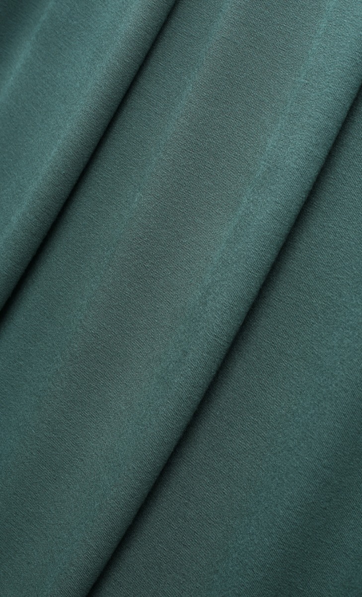 Jersey Shawl with nanotechnology in Clover image 2