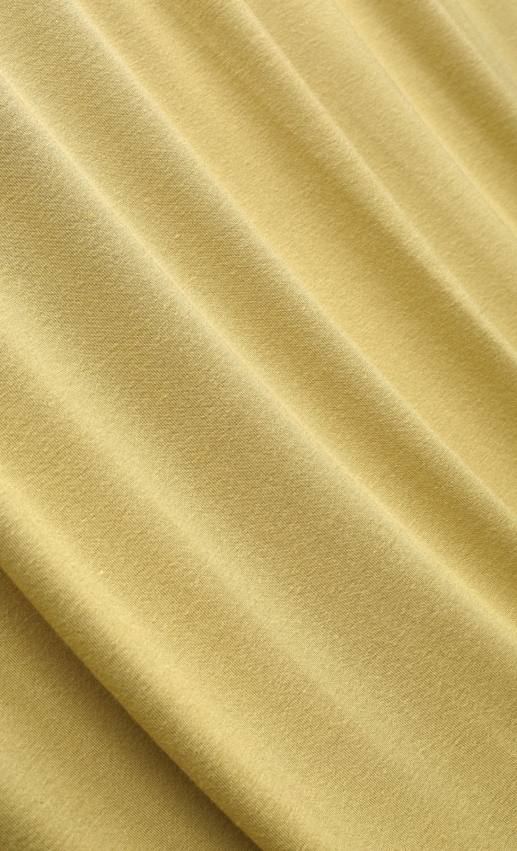 Jersey Shawl with nanotechnology in Butter image 2