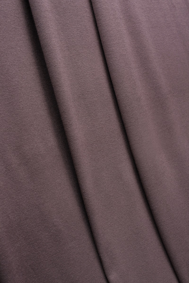 Jersey Shawl with nanotechnology in Toffee Bean image 2