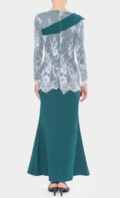 Alisya Kurung Set in Emerald image 2