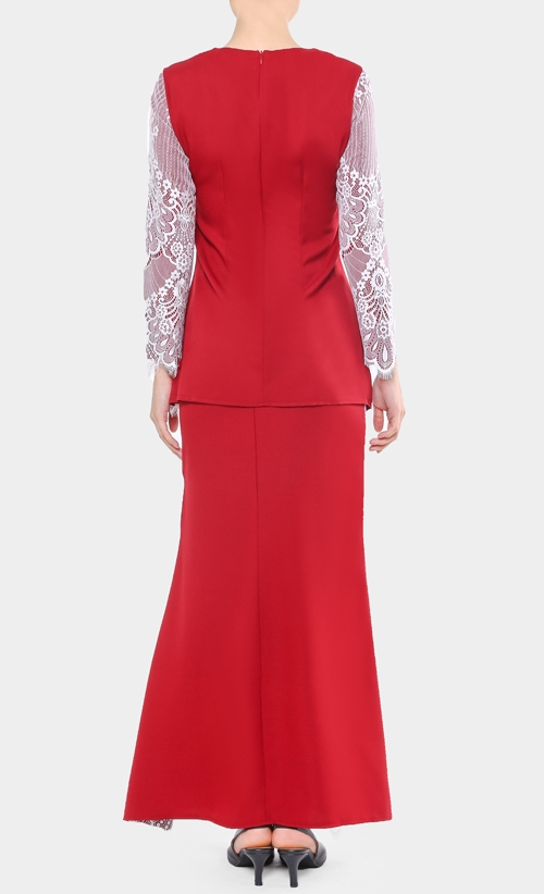 Aatiya Kurung Set in Wine image 2