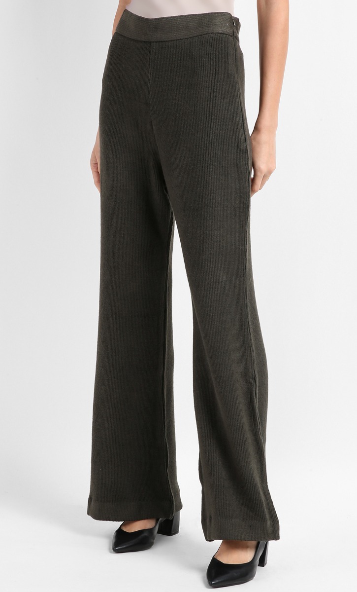 Bondi Bell Bottom Pants in Emerald Green image 2