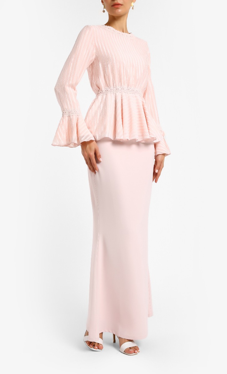 Hayleen Peplum Top In Baby Pink