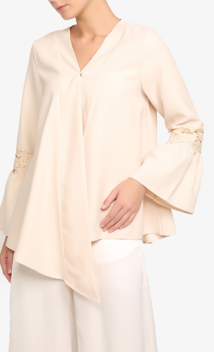 Deadra Top In Beige image 2