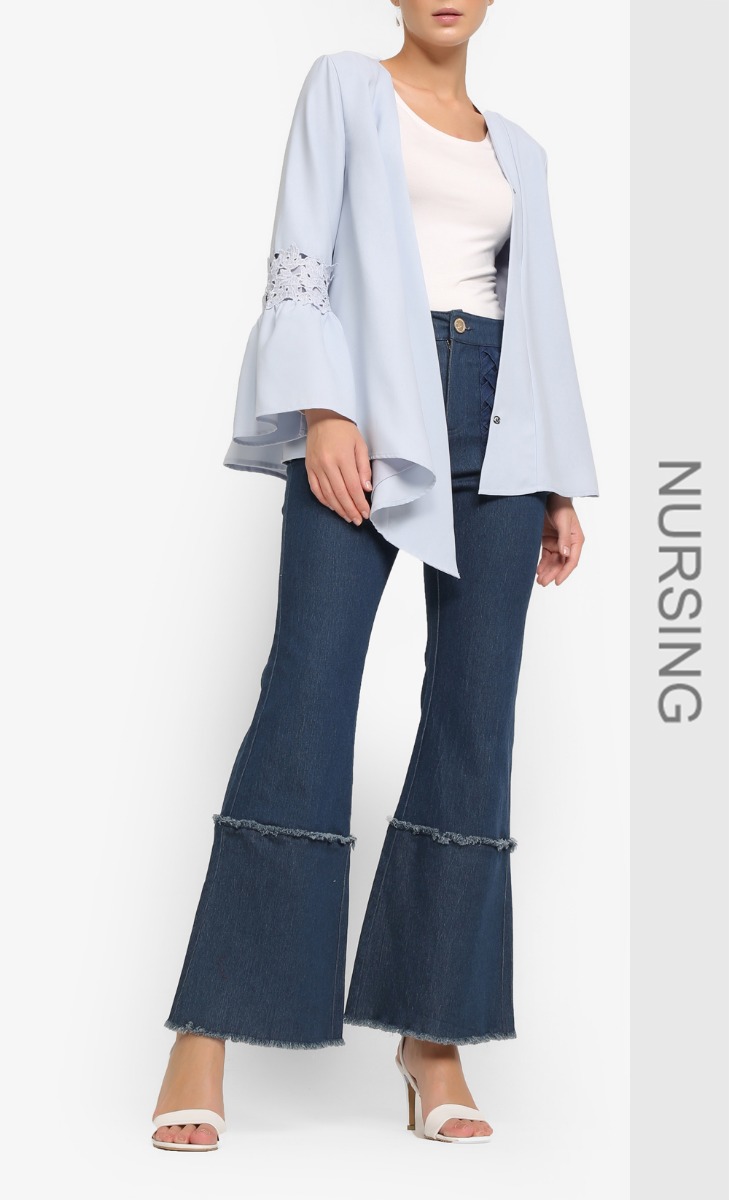 Deadra Top In Dusty Blue