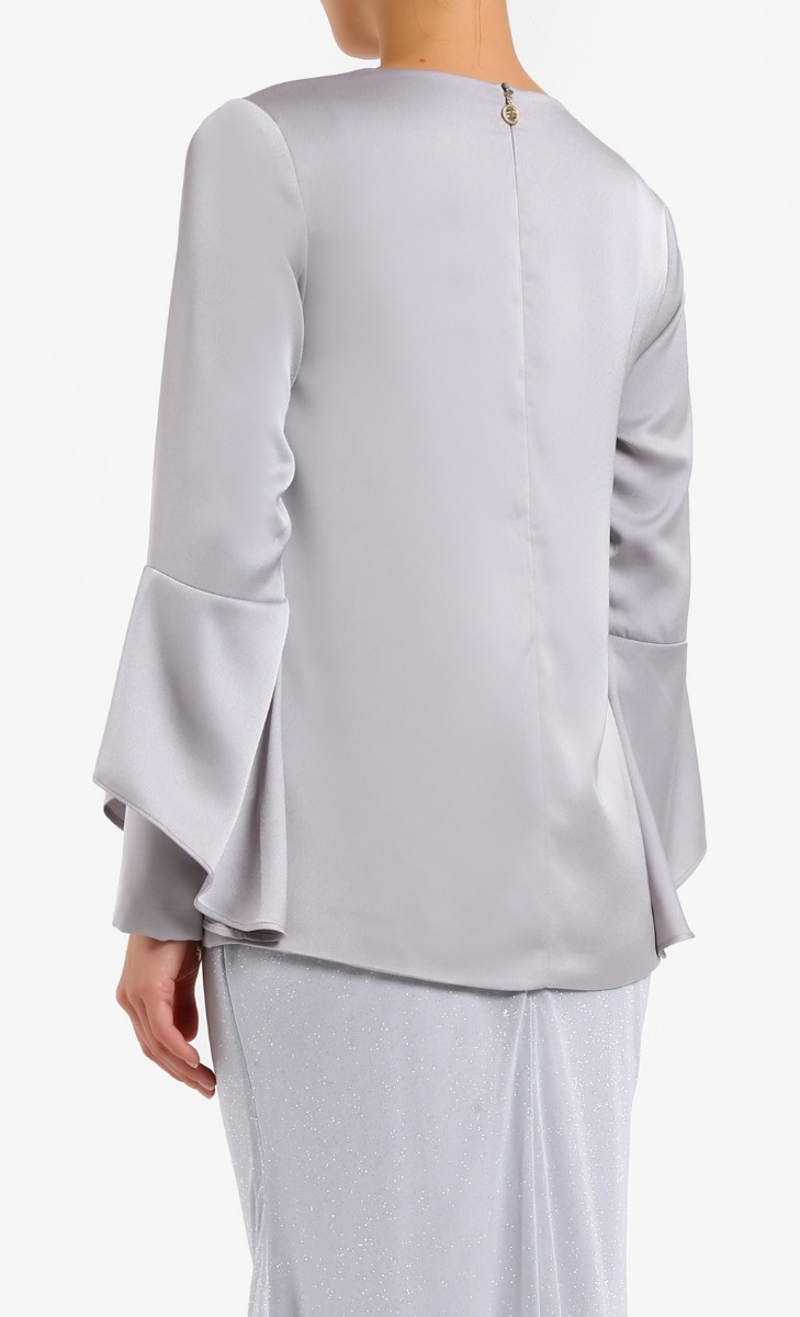 Aeya Top In Taupe image 2