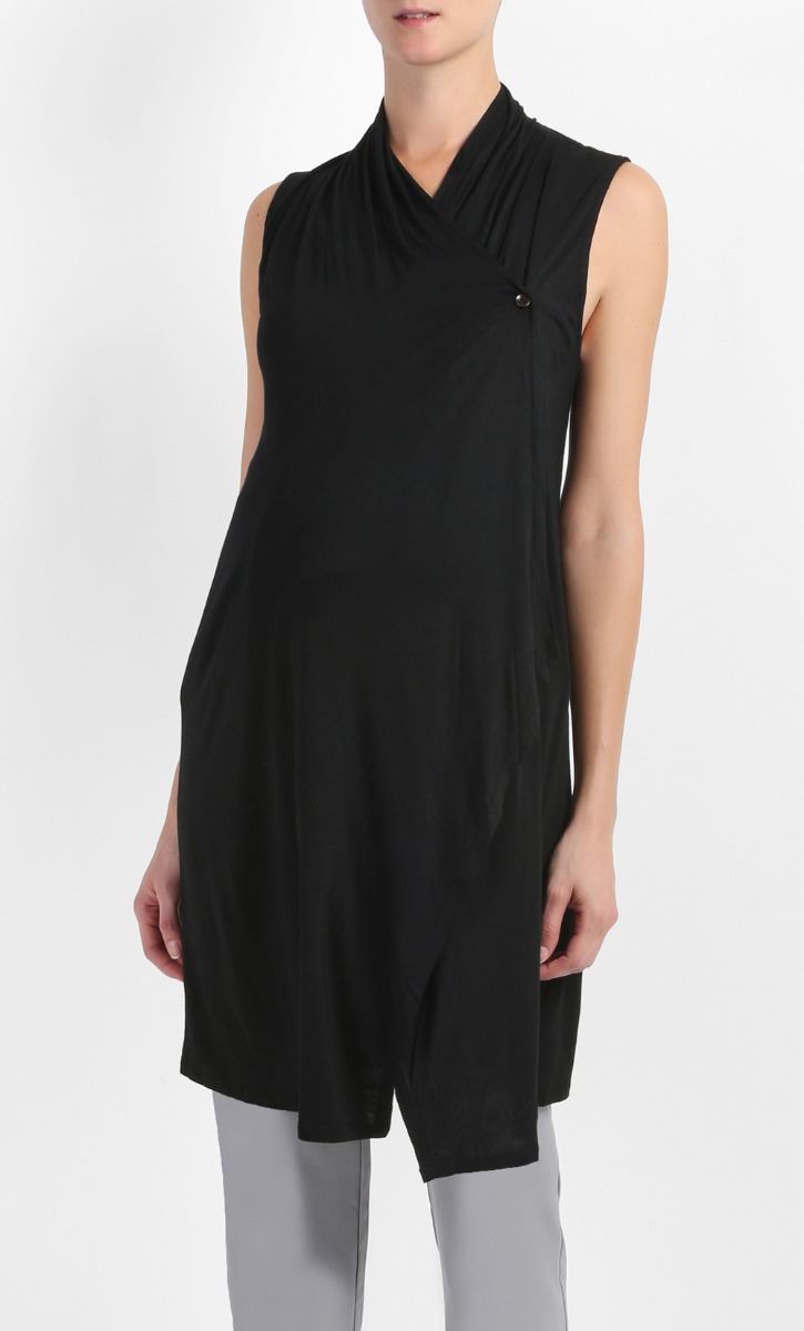 Nursing Sleeveless Cardigan in Black image 2