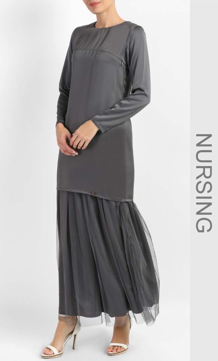 Stilla Kurung Set in Dark Grey