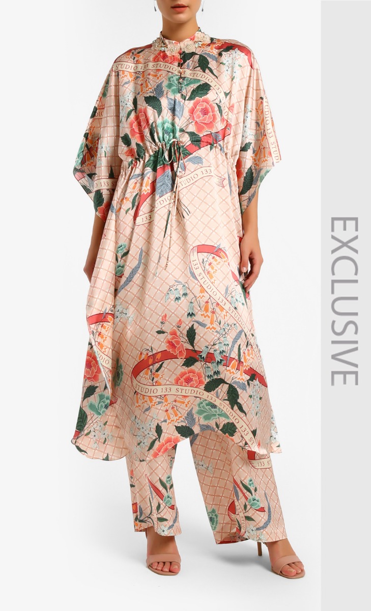 Print Bouquet Ribbon Satin Jelabah In Pink