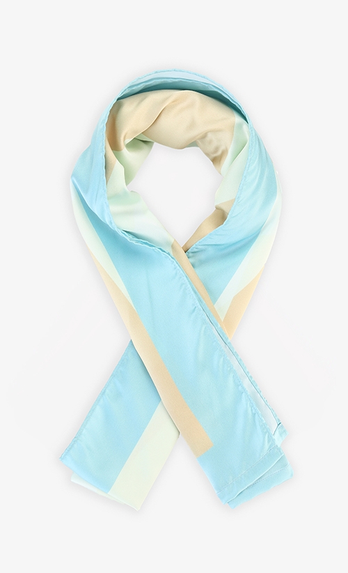 Madison Summer Glau Instant Scarf in Green image 2