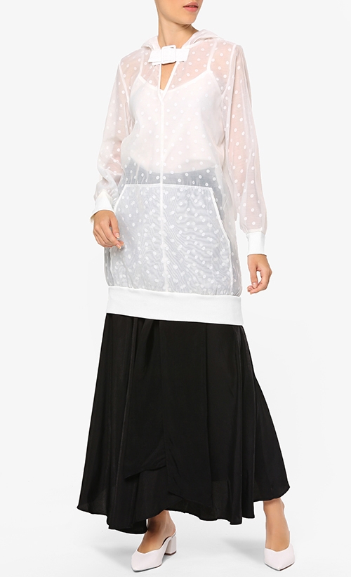 Tabby Hoodie Top in White Polka Dot