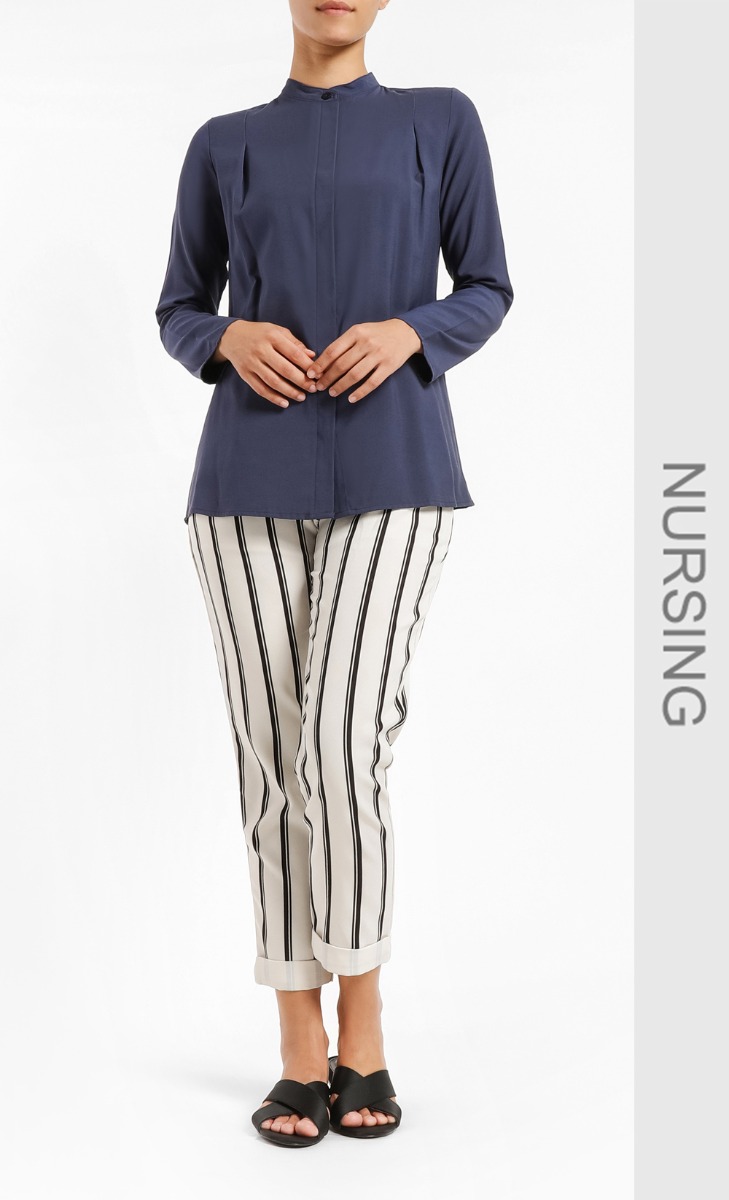 Nichelle Front Button Blouse in Navy