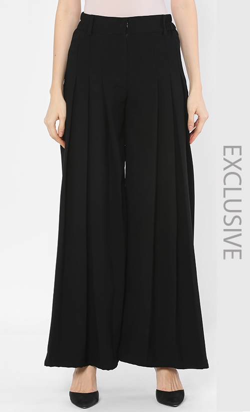 Moni Palazzo Pants in Black