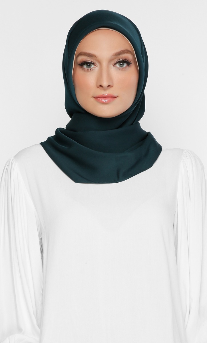 Light Crepe Square Scarf in Black Aqua