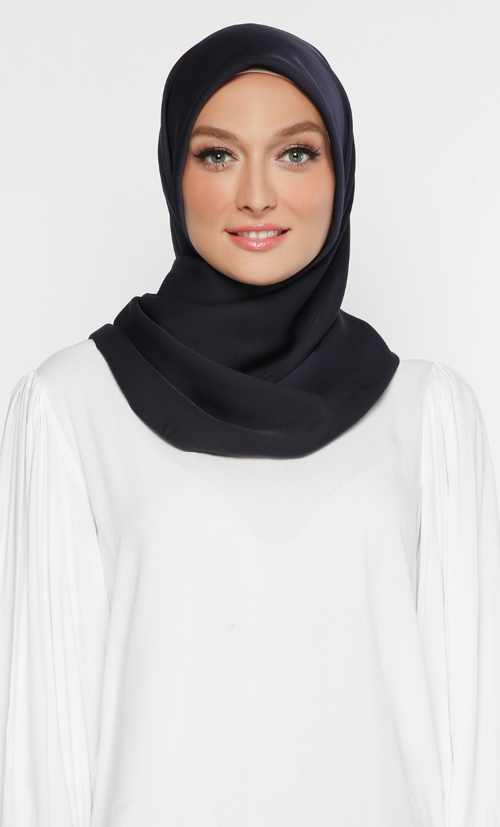 Light Crepe Square Scarf in Winter Bloom