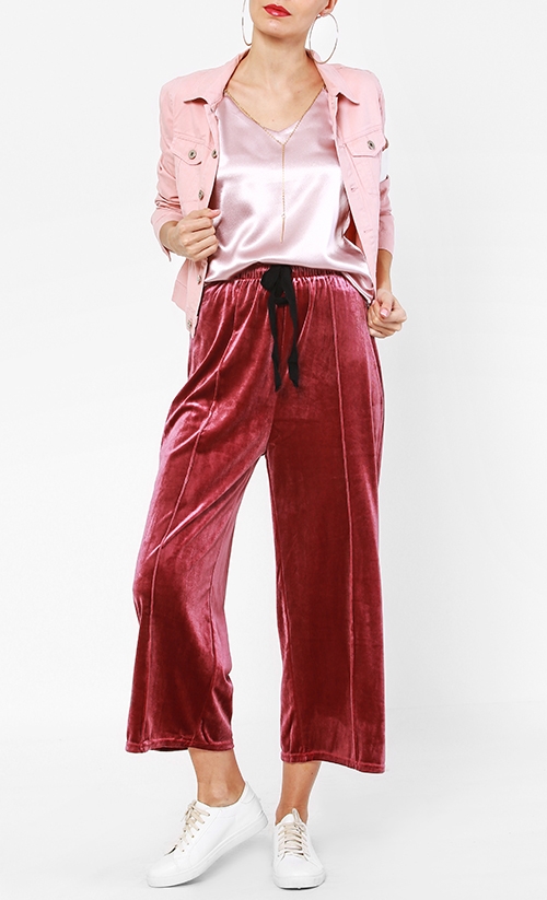 Veronica Cami in Pink