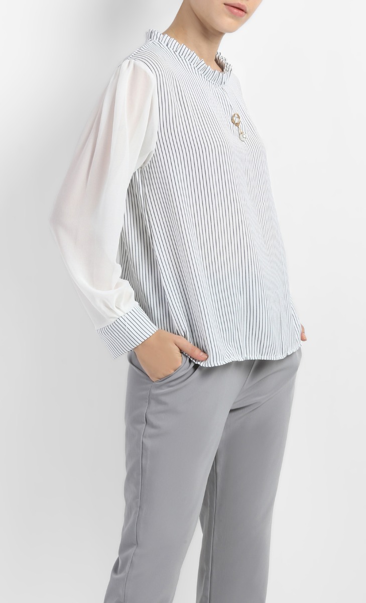 Elaine Top With Pearl Pendant in Blue image 2