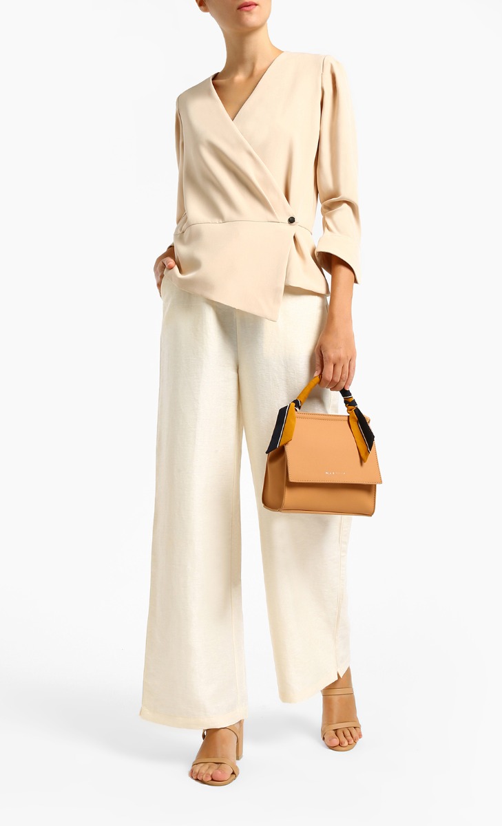 Haya Light Blazer in Cream