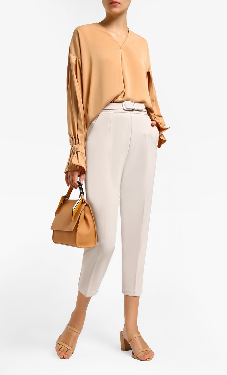 Aiko Cigarette Pants in Beige