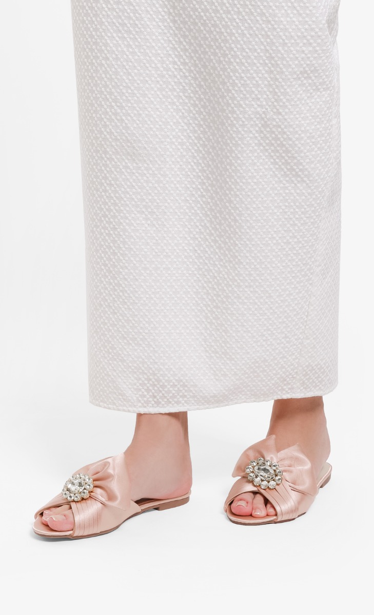 Sophie Embellished Sandals In Pink image 2