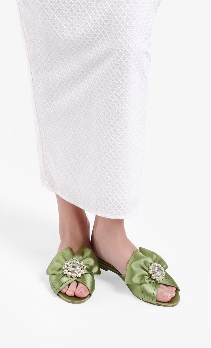Sophie Embellished Sandals In Green