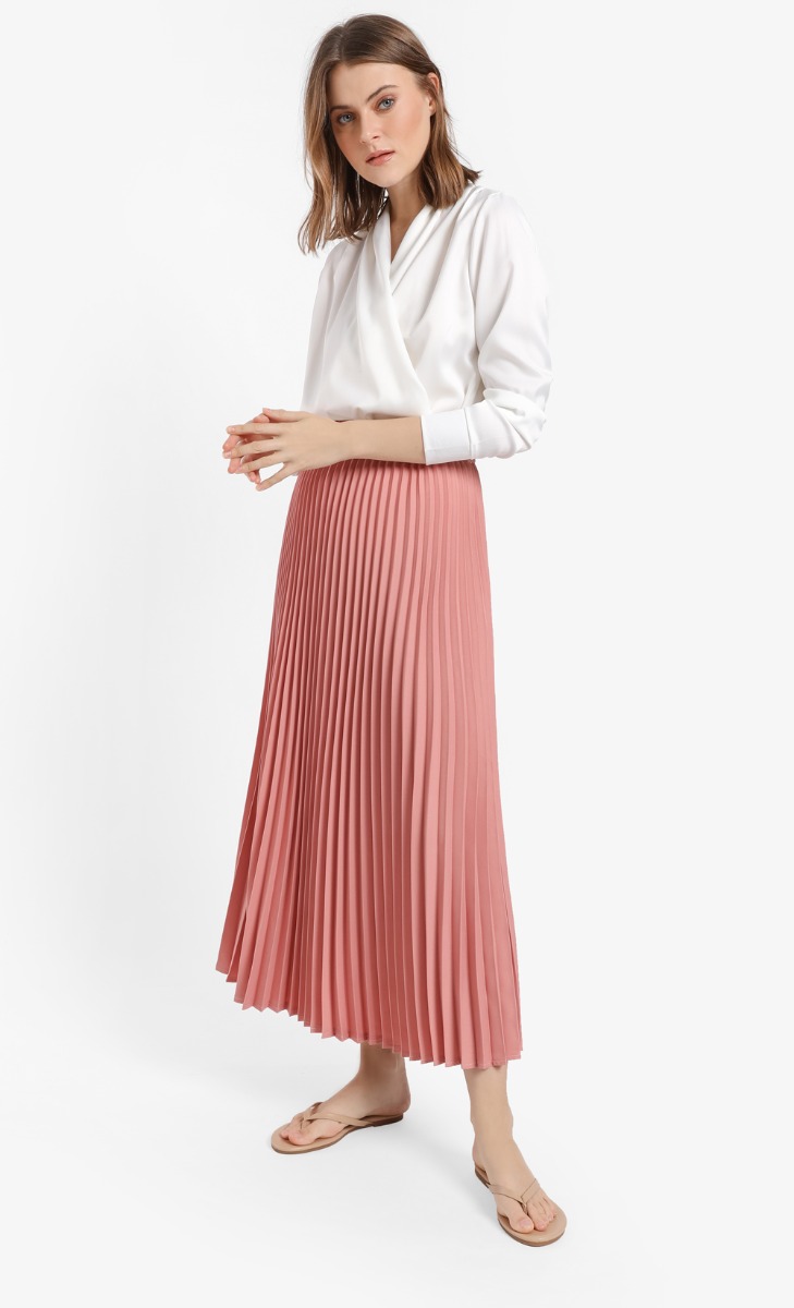 FOMO Flip Flops In Nude image 2