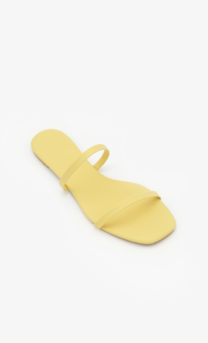 OMG Sandals In Yellow image 2