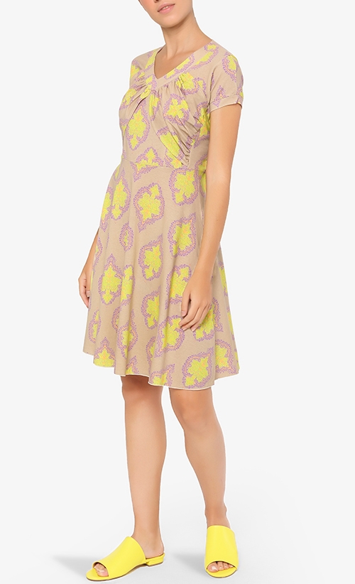 Dress in Brown image 2