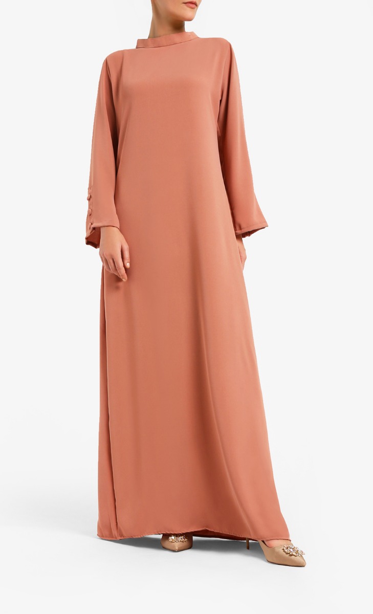 Resha Jubah in Pink