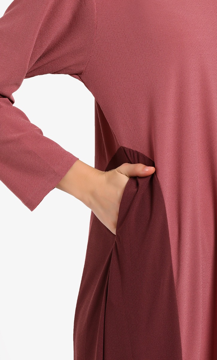 Wadya Jubah in Pink image 2