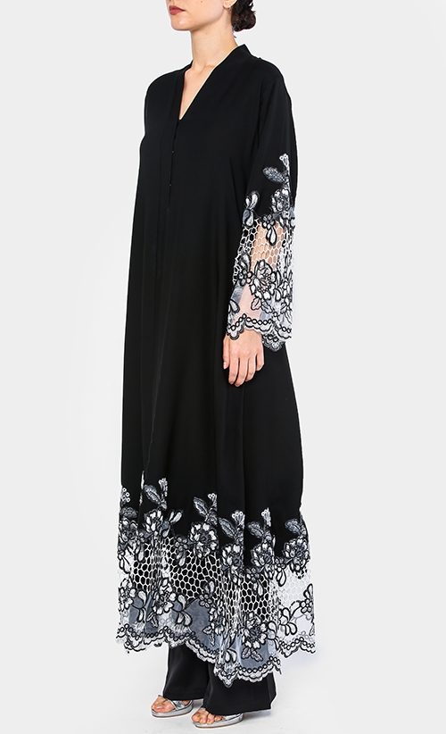 Kerawang Abaya in Black image 2